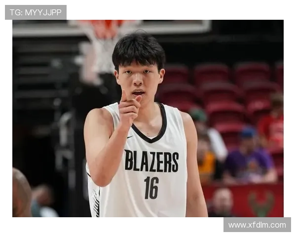 杨瀚森背靠背砍下15+9+5 定位模糊遭击头